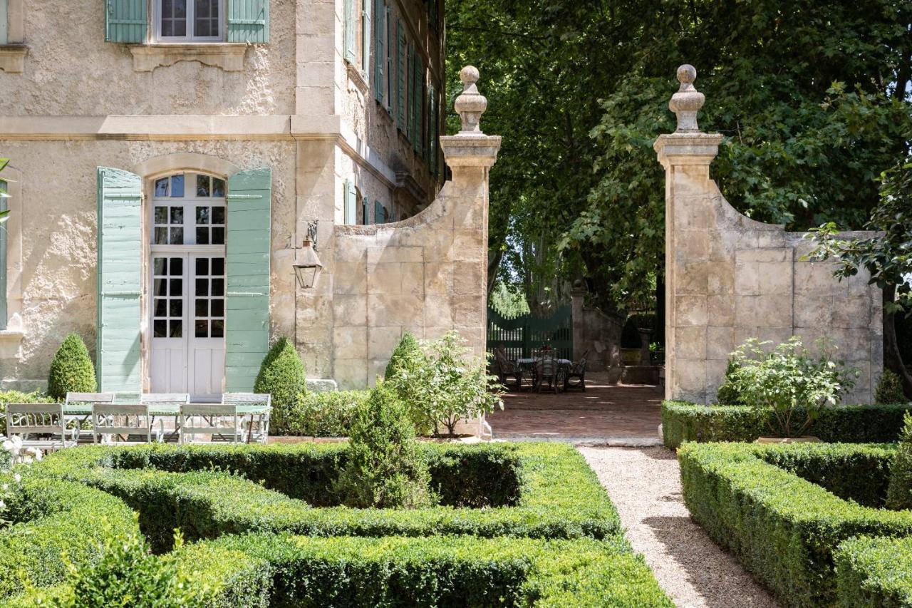 Domaine De Chalamon Bed and Breakfast Saint-Rémy-de-Provence Εξωτερικό φωτογραφία