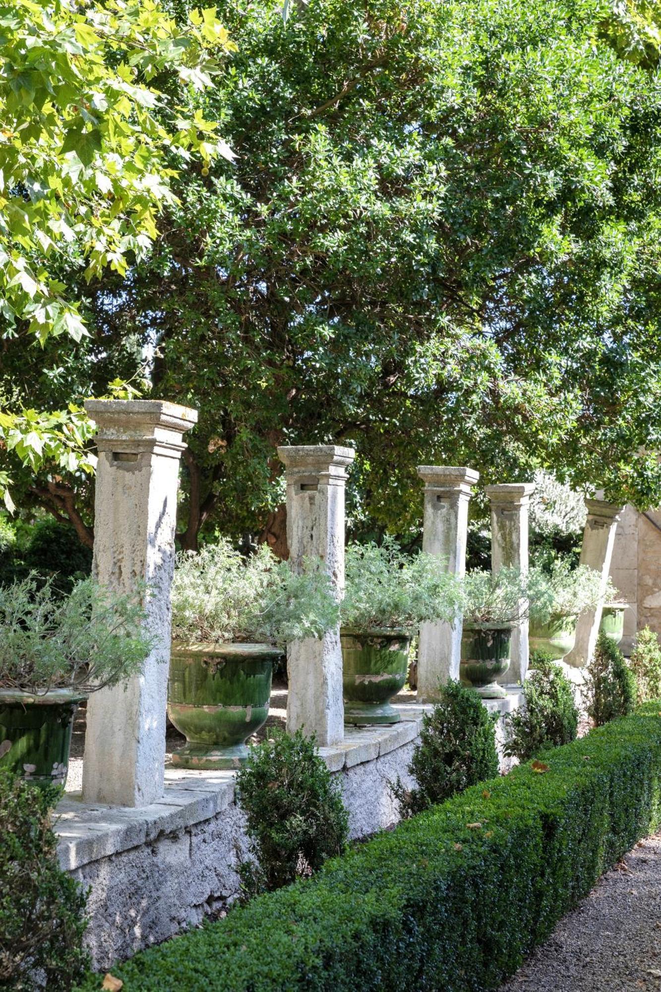 Domaine De Chalamon Bed and Breakfast Saint-Rémy-de-Provence Εξωτερικό φωτογραφία